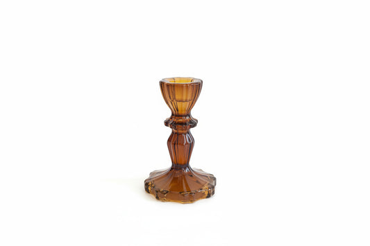 Kandelaar Amber M