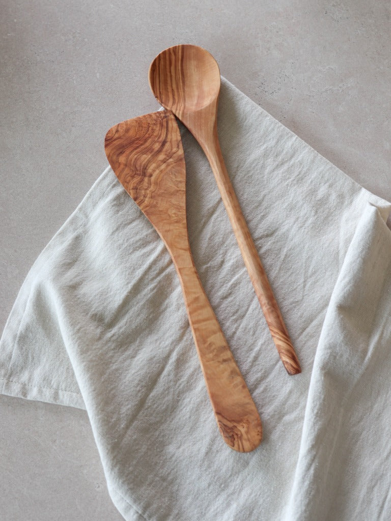 Olivewood Kitchen spoons Ollie