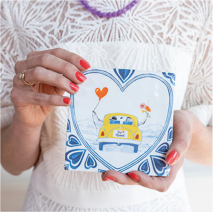 Storytiles - Just married, off we go!
