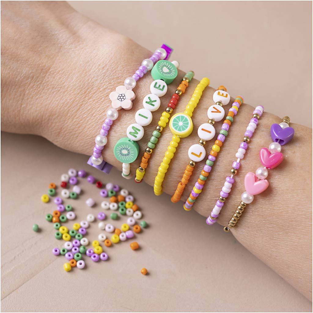 DIY | Mini creatieve box kleurrijke armbanden